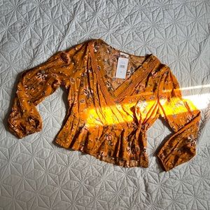 Floral V-neck Wrap Crop Top Ruffle Hem Plus Size